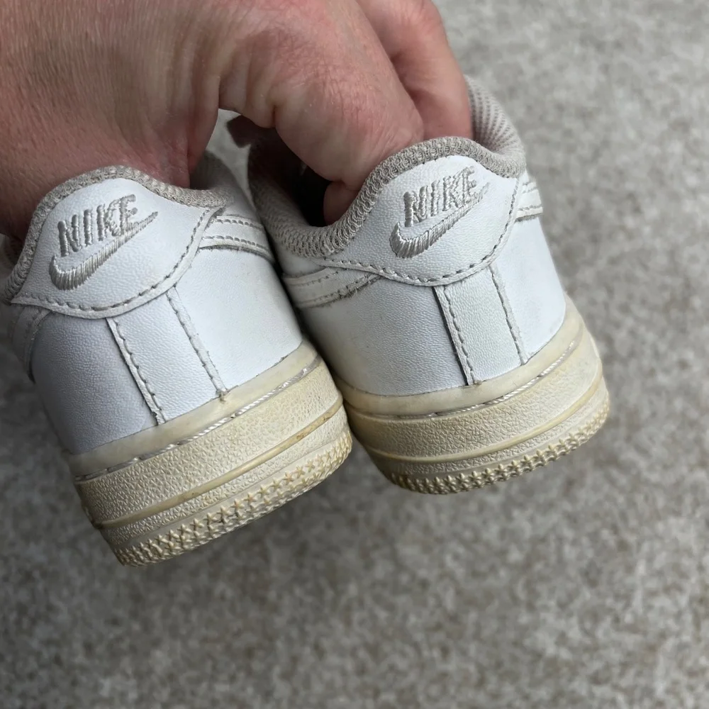Nike Air Force 1 White Sneakers Shoes Kids 9 C